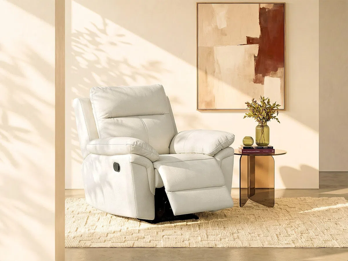 Vente-unique - Fauteuil Relax en Cuir de Buffle PAKITA - Ivoire
