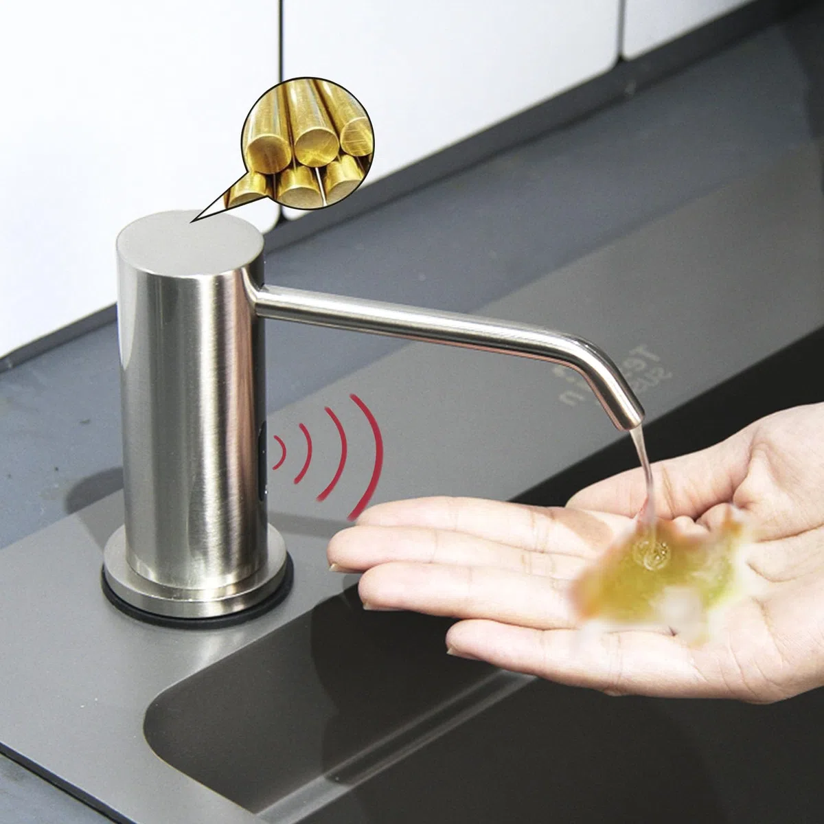 Distributeur automatique de savon sans contact pour évier de cuisine, nickel brossé, haute capacité, matériau durable, plusieurs modes d'alimentation, utilisation polyvalente, savon
